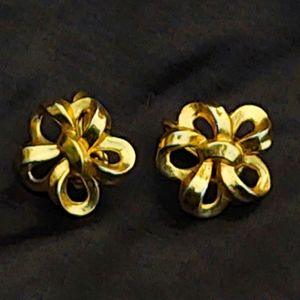Vintage Gold Trifari Bow Clip-Back Earrings